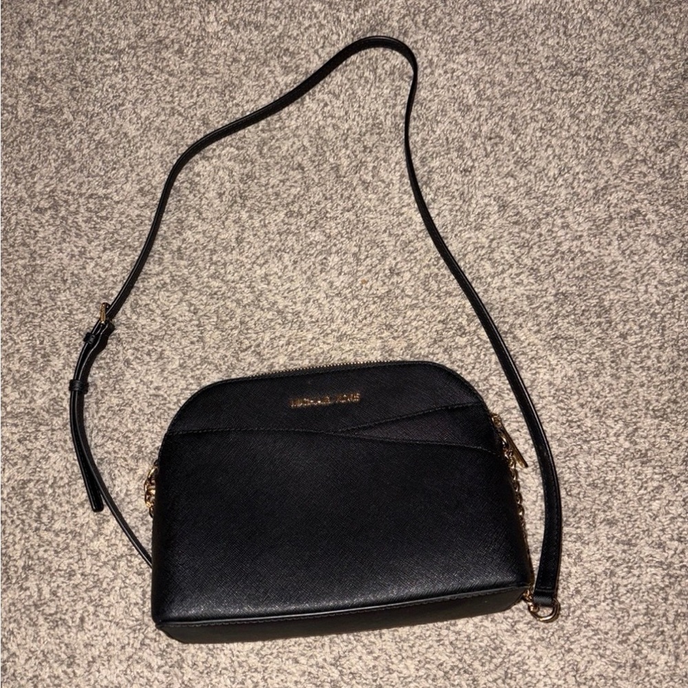 Michael Kors Elegant Black Crossbody Bag